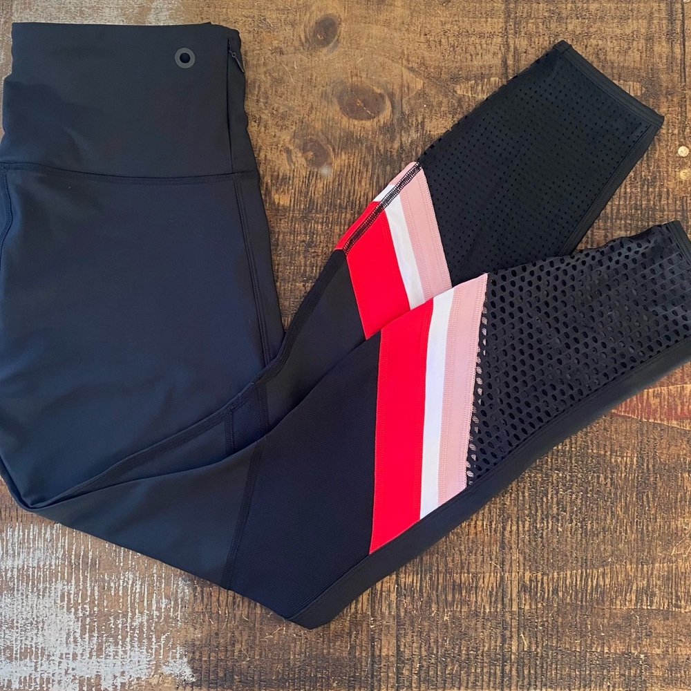 NWOT Lorna Jane Leggings With Mesh Detail